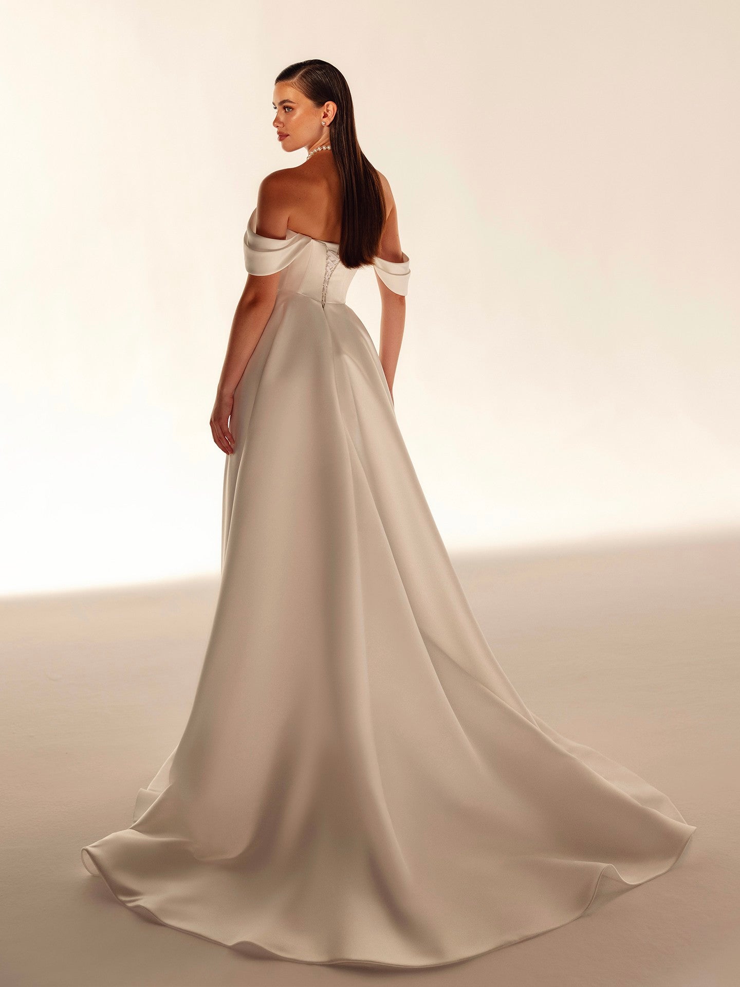 Poročna obleka Lesya