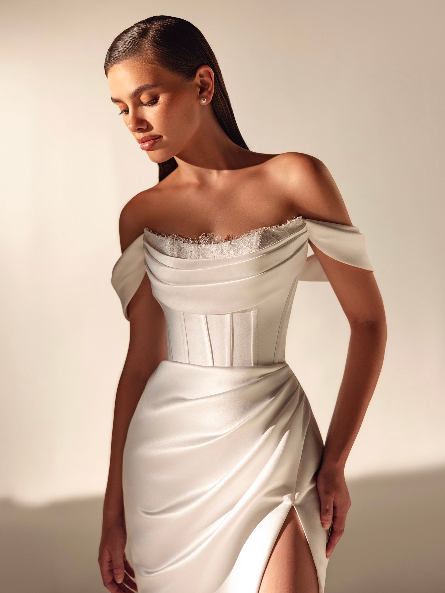 Poročna obleka Lana